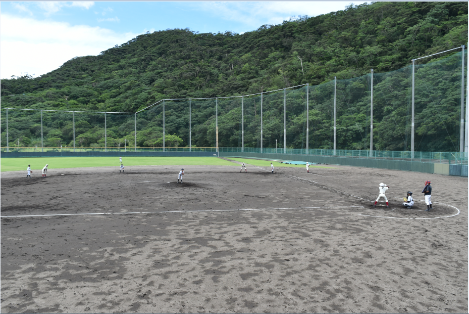 名瀬運動公園市民球場